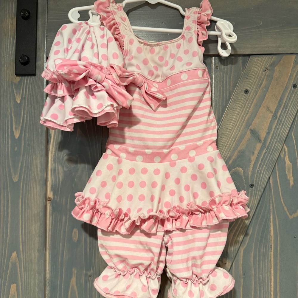 Chichanella. Bella Pink Polka Dot and Stripe Ruffle Outfit